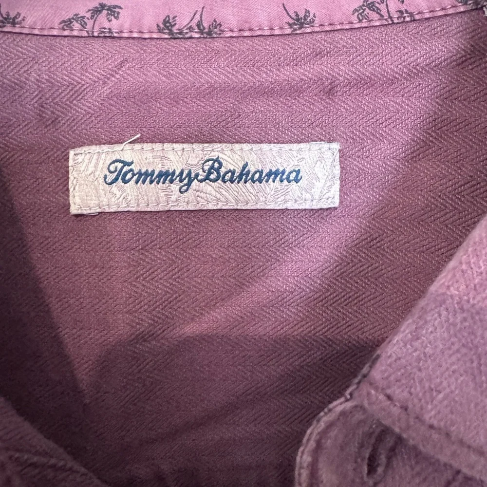 Tommy Bahama Huntington Herringbone Button-Up Shirt – XL